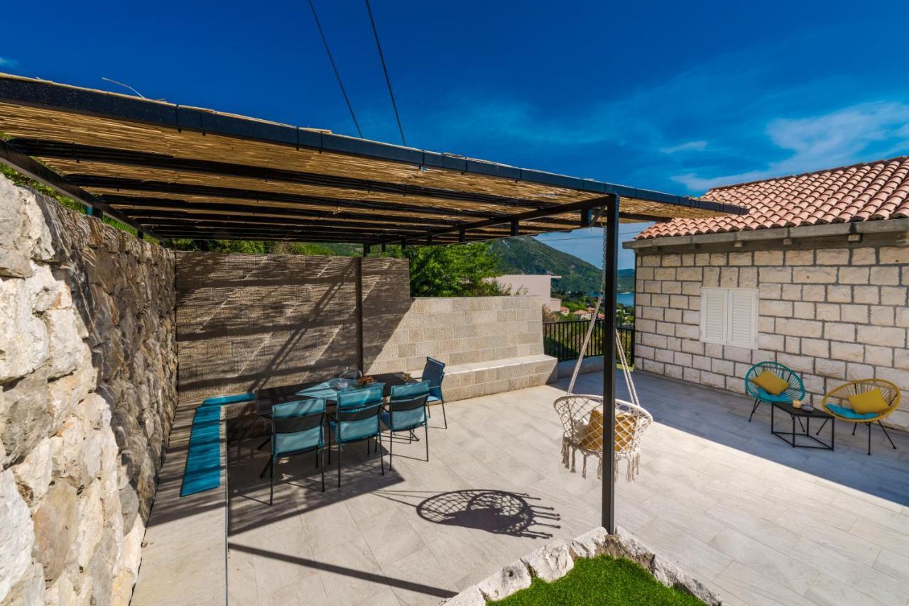 מליני Golden Seaview Holiday Home מראה חיצוני תמונה