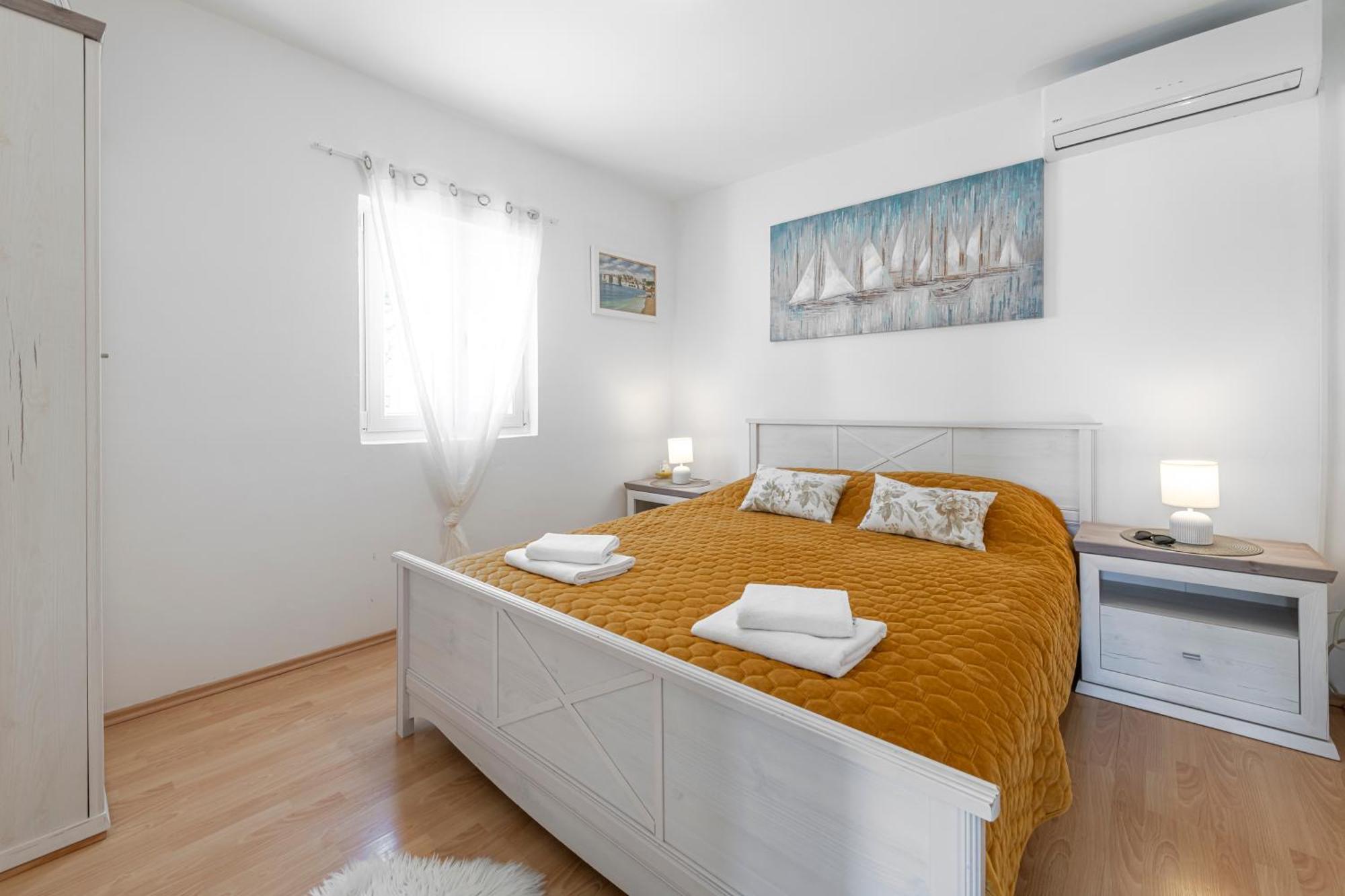 מליני Golden Seaview Holiday Home חדר תמונה